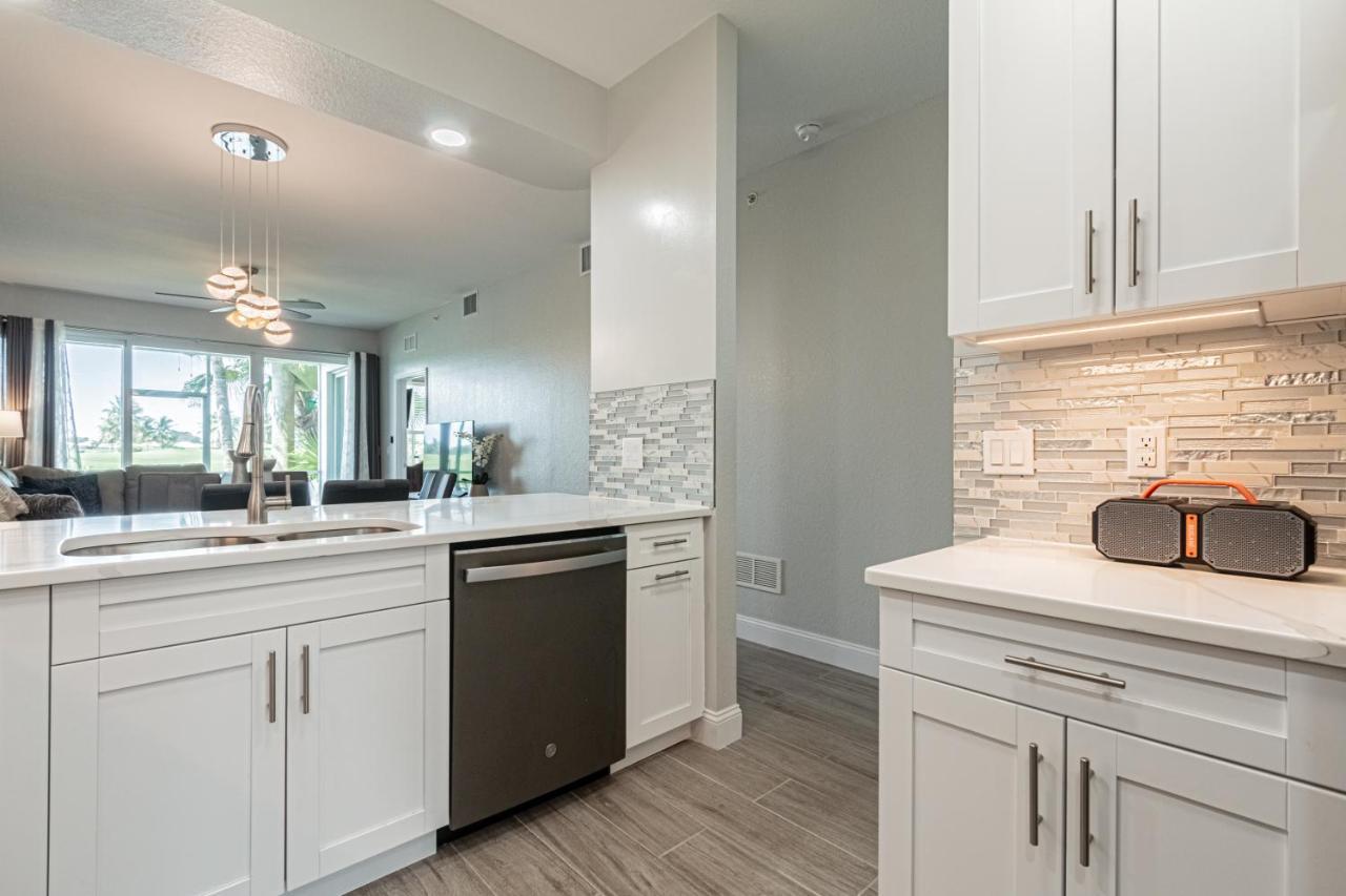 Greenlinks At Lely Luxury White Orchid Fully Renovated Modern 1St Floor 3Bdr Golf Resort Villa North North Naples Exterior foto